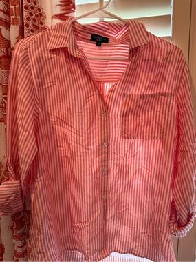Velvet Heart Coral Pink  & White Striped Button-Up Shirt